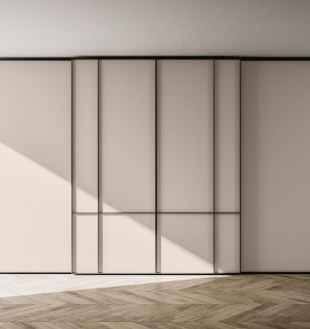 Alterna sliding wardrobe with Mondrian central doors and Compass side doors